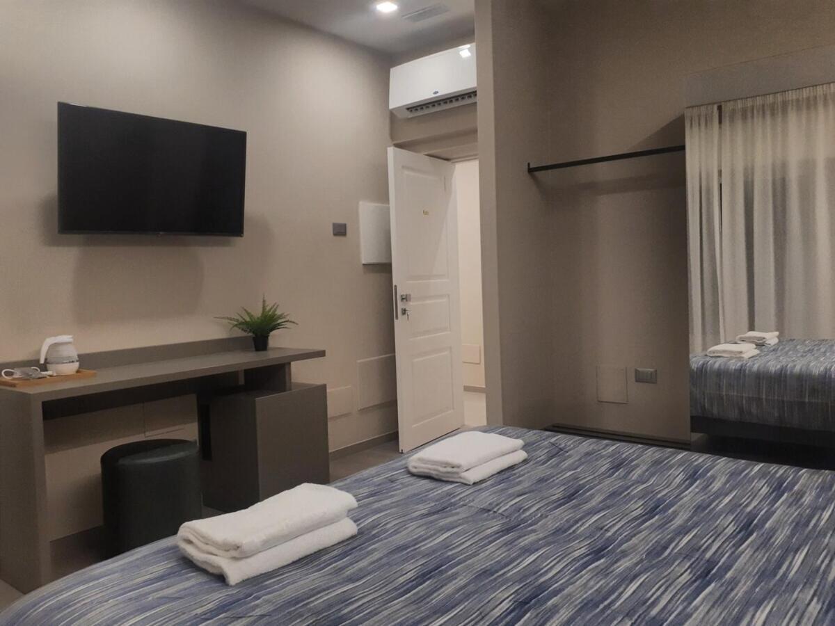 Smart Apartment Sei Chiese - Twa بولونيا المظهر الخارجي الصورة